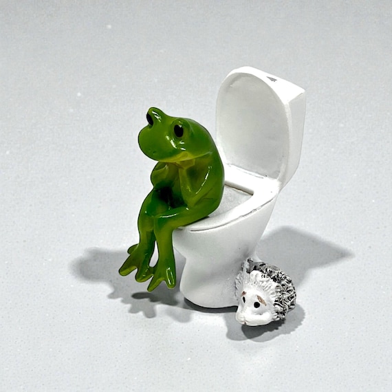 Funny Frog Toilet Figurine, Plant Buddy Fairy Garden Decor, Cute Bathroom Frog, Hilarious Gag Gift, Mini Statue, Fun Shelf Decoration Gifts