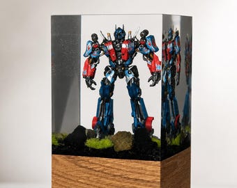 Optimus Prime Diorama Nightlight: Handmade Resin LED Lamp