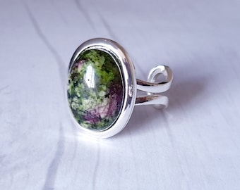 Bague réglable rubis zoisite, bijoux tendance cabochon ovale, plaqué argent, cadeau de guérison