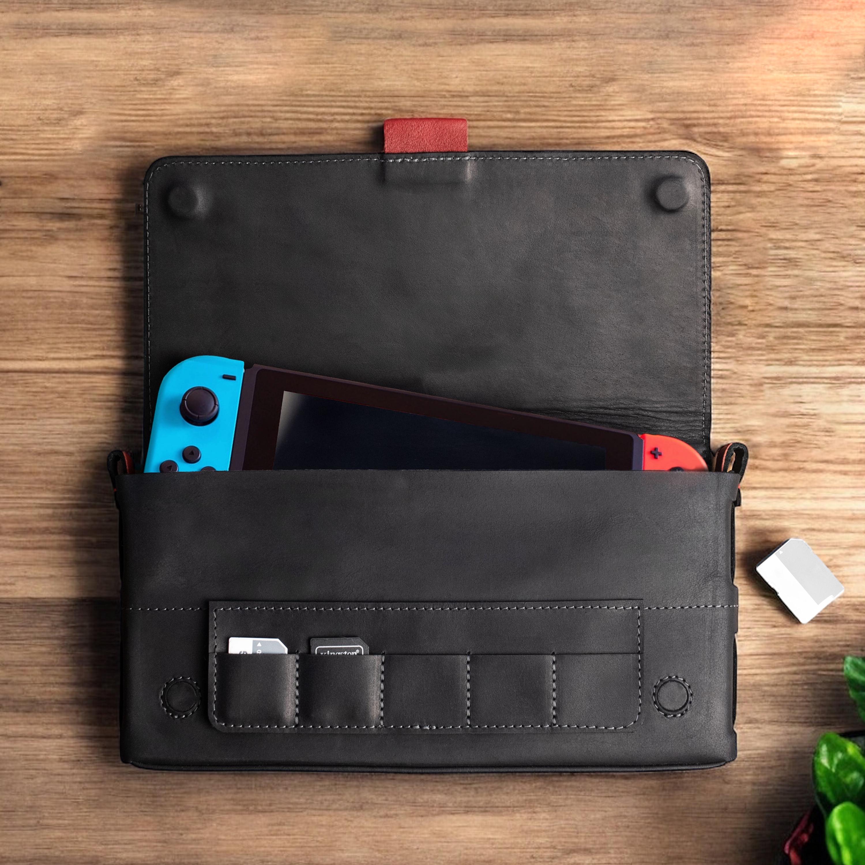 Personalized Leather Nintendo Switch Case – Fits Switch & Switch 2