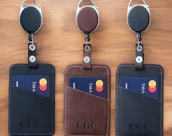 Slim Leather Badge Holder for Work - Retractable ID Wallet for Employees, Managers, and Tech Professionals - Personalized Work ID Clip