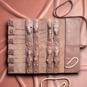 Personalized Leather Jewelry Case – Travel Storage Roll for Women – Ring & Necklace Organizer – Bridesmaid or Mother’s Gift