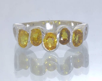 Yellow Sapphire Ovals 925 Silver Unisex Five Stone Ring size 6.5 Wavy Design 123