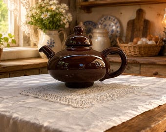 Vintage Flowerdale Tea teapot