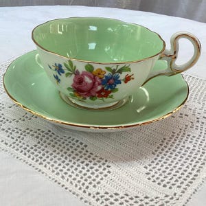 Xícara e pires Royal Grafton verde menta