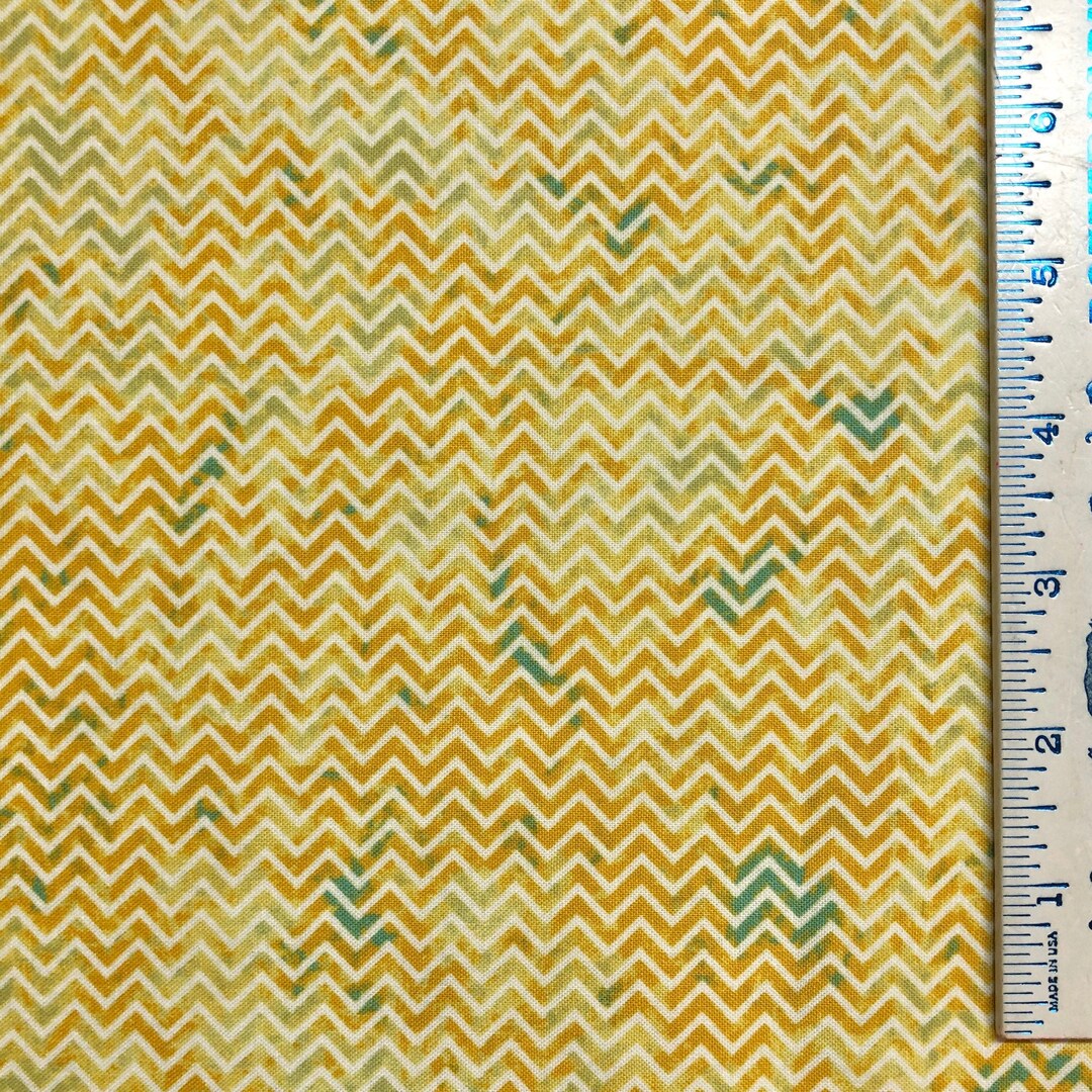 By the HALF YARD Henry Glass Ain't Life a Hoot Zig Zag Stripe Yellow ...