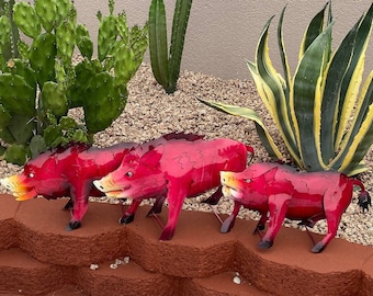 Handmade Glossy Metal Razorback Hog Javalin Pig | Farmhouse Yard Art Garden Decor | Artisan Made Landscape Sculpture | Lawn Ornament