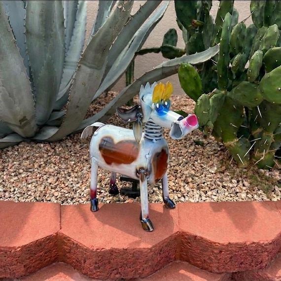 ペア メタル ガーデンオブジェ Handmade Metal Springhead Cow | Farmhouse Yard Art Garden Decor