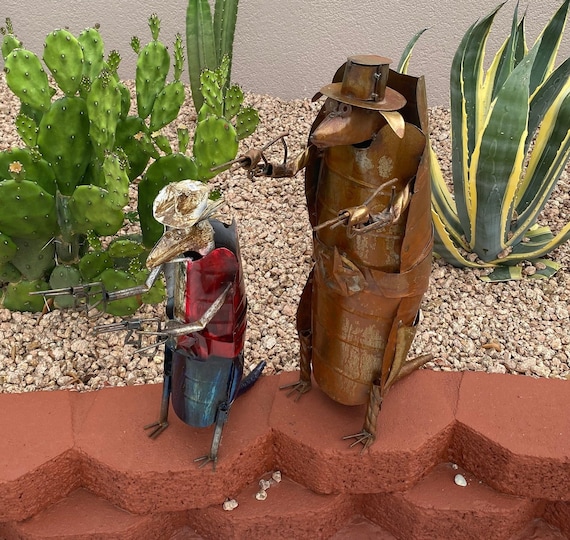 Metal Texas Sheriff Armadillo with Pistol Wild West | Farmhouse Yard Art Garden Decor | Artisan Made Landscape Sculpture | Lawn Ornament