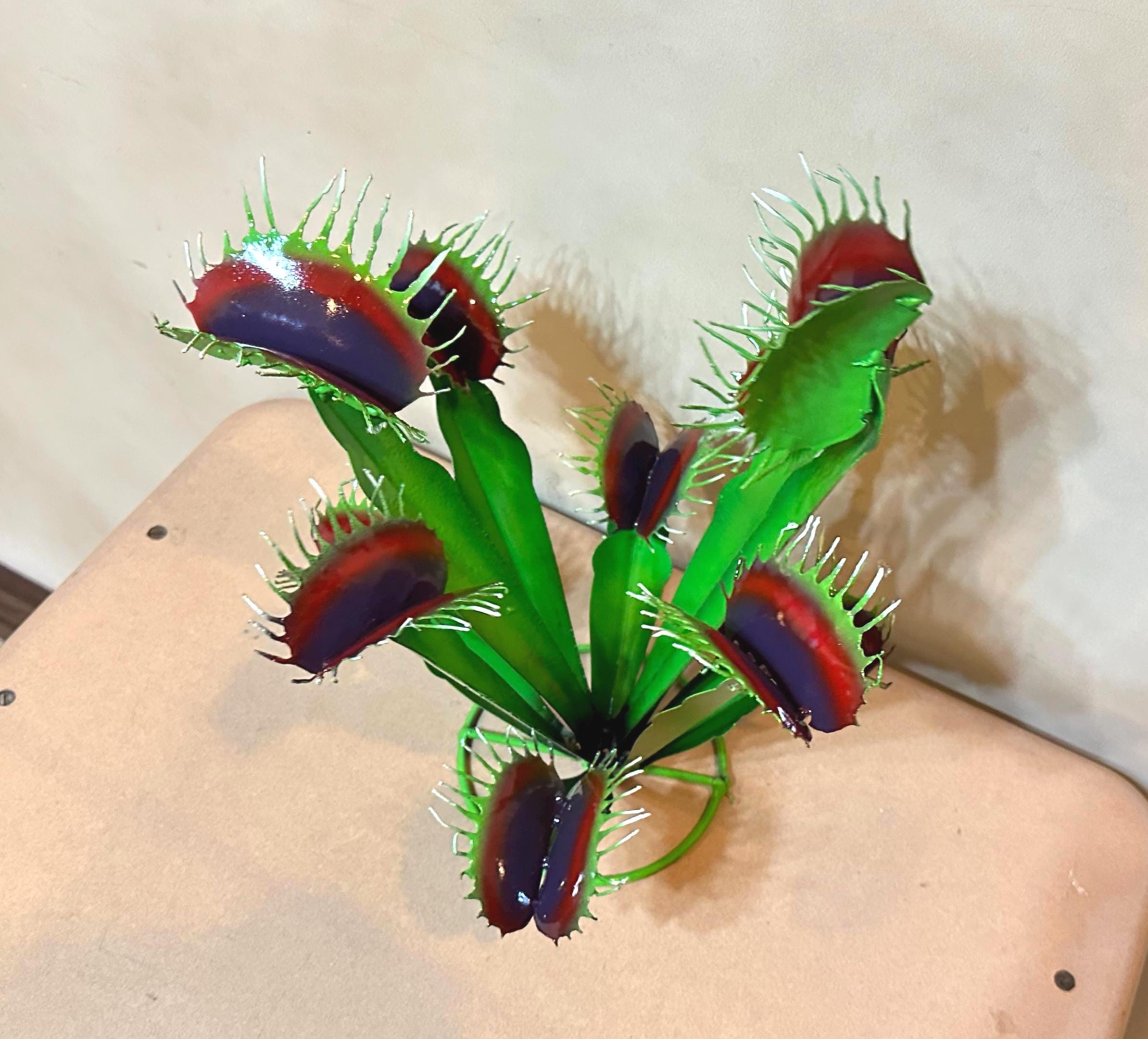 Handmade Metal Venus Flytrap Carnivorous Plant | Farmhouse Spring