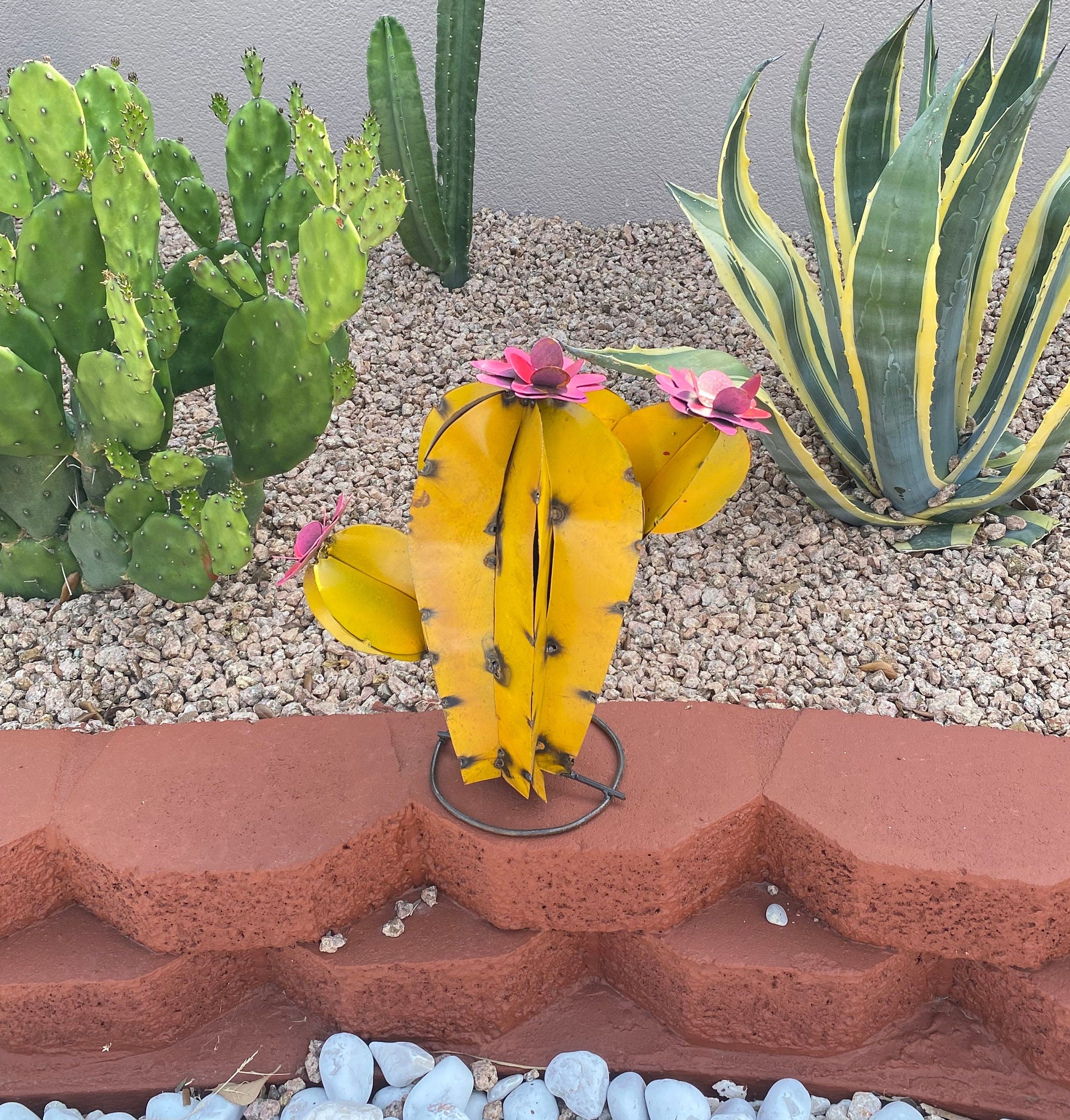 Handmade Metal Pepino Prickly Pear Cactus | Yard Art Garden Decor ...