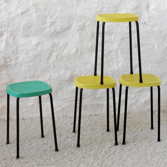 4 of 4, Set of Vintage Grosfillex Stools From France, 1960s