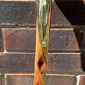 Elegant Brass Knob Diamond Willow Cane