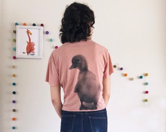 Dusty Rose Crop Top: T-shirt med ankungetryck för kvinnor