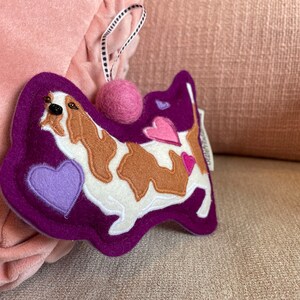 Valentine's Day Bassett Hound Ornament image 2