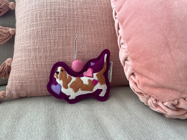 Valentine's Day Bassett Hound Ornament image 3