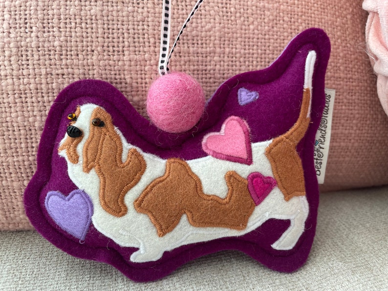 Valentine's Day Bassett Hound Ornament image 1