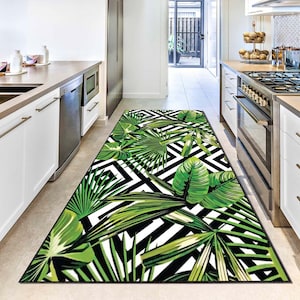 Palm Leaf Rug, Lush Greenery Hallway Carpet, Nature-Inspired Botanical Mat, Jungle Theme Decor, Kitchen Washable Rug, Emerald Green Area Rug