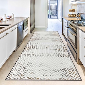 Modern Chevron Runner Rug, Neutral Tones Hallway Carpet, Contemporary Entryway Mat, Non-Slip Herringbone Design, Stylish Bathroom Mat Rug