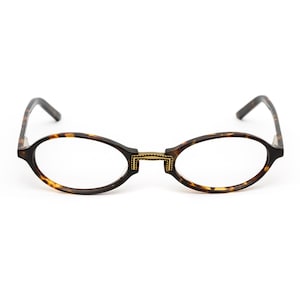 Tortoiseshell oval reading glasses, 90s vintage eyeglasses frame, Havana acetate glasses bronze metal nose bridge, Prescription glasses