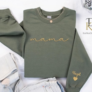 Bluza z haftem i personalizacją dla mamy, prezent na Dzień Matki, prezent dla młodej mamy, minimalistyczny, modny sweter dla mamy, sweter z niestandardowymi imionami dla dzieci na rękawie
