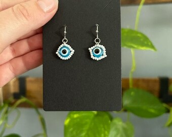 Dangle Eye-pareloorbellen