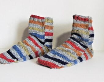 Easy Two Needle Knit Sock Pattern: Beginner Level