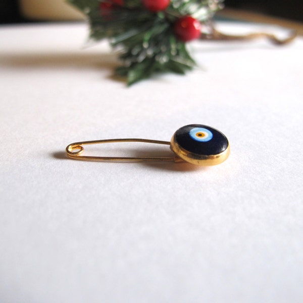 Gold Tone Evil eye Pin