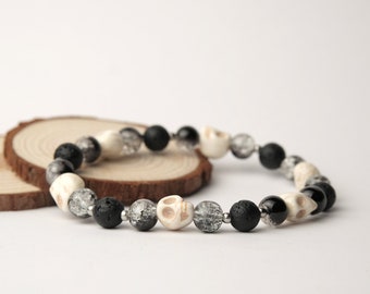 Set di braccialetti con teschio in pietra lavica nera con perline