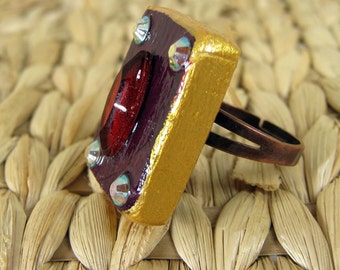 Wooden Ring, Cocktail Ring, Ring made of Wood, Violet and Red, Red Rhinestone,  Wooden Jewelry, Iridsecent Colors, Handmade, Adjustable