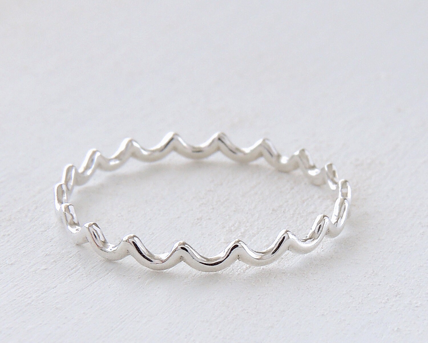 Dainty Water Ripple Ring (in Stock) / Cute Kawaii Unique
