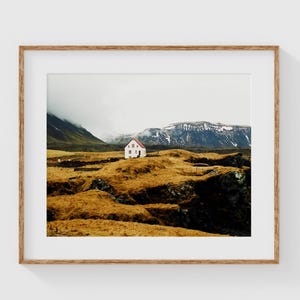 Icelandic Landscape Print, Remote House in Mountain Valley, Nordic Nature Photography Wall Art, Rustic Iceland Decor for Cozy Interiors
