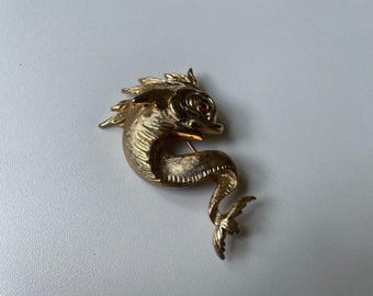 Set of 5 Vintage Brooch Pin, Various Animals Large , Gold Tone Jewelry, Gift