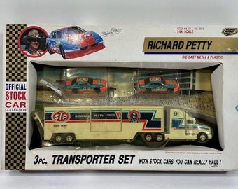 NASCAR Champions 1992 | 3-piece transporter set (In Box)