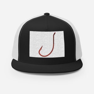 HookedToFish • vissershoed, vissershoeden voor mannen, hoeden voor mannen, verslaving, vissen svg, zomer, kamperen, vakantie, cadeau, cadeau-idee.