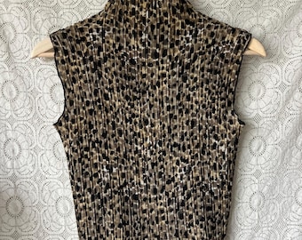 Vintage animal print mock neck crinkle top - size small-medium