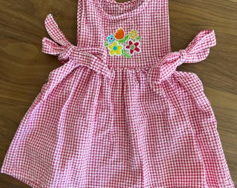 Vintage girls dress in a pink gingham fabric with colorful flower embroidery  - size 3T