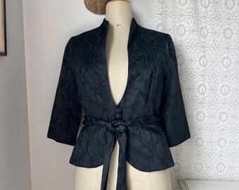 Vintage forever 21 jacquard floral print blazer with button and tie front - size medium