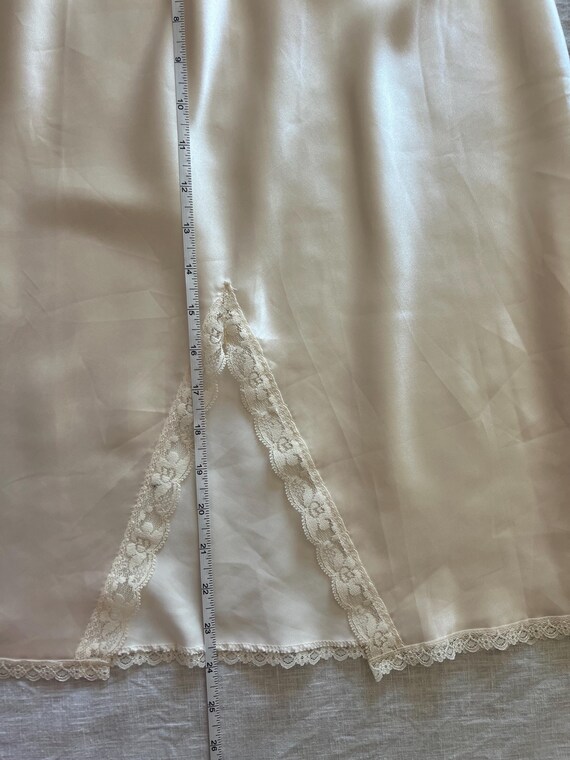 vintage cream slip skirt with lace trim / size sm… - image 6