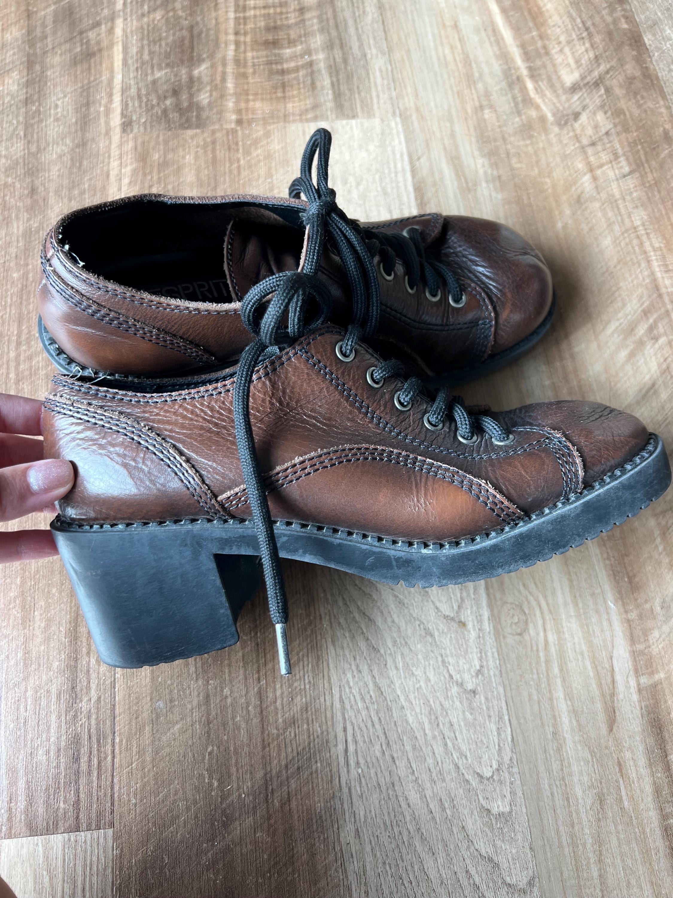 うめぇ y2k archive leather shoes Archive SKECHERS Y2K Vintage Classic Unisex Black and White