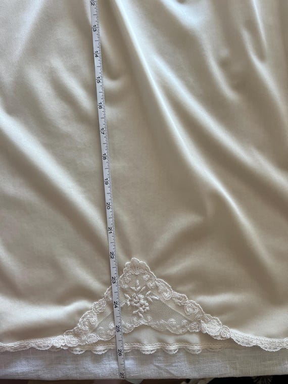 Lady cameo vintage cream slip skirt with lace tri… - image 3