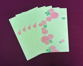 Vintage Stationery / Green and Pink Flowers / Psychedelic / Set of 5 / Scented