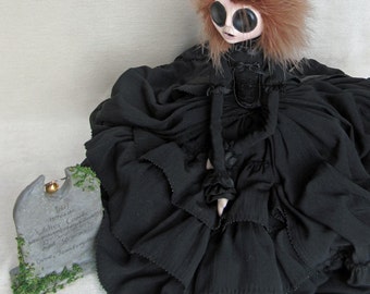 Amanda Coombe - Young Widow Gothic Art Doll ooak