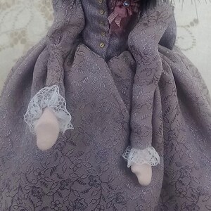 Lady Varna Vampire Art Doll image 5
