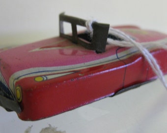 Vintage Pink Tin Convertible Car Japan Penny Tiger Toy Collectible