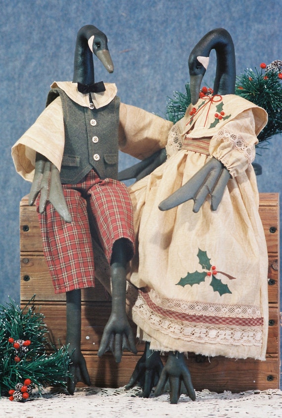 Christmas Geese - Mailed Cloth Doll Pattern 20in Christmas Geese Bird Holiday Dolls