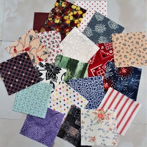 5 Packs Christmas MINI CHARM 2.5 fabric squares - 2023 Holiday Stocking  stuffer MODA assortment