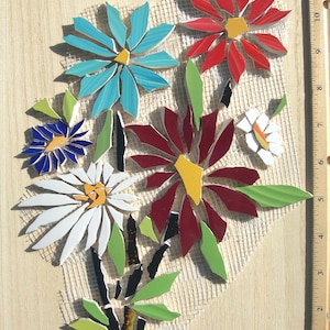 Large Daisy Mosaic Tile Set – Hand Cut Stoneware Bouquet of Flowers 11"x 8"