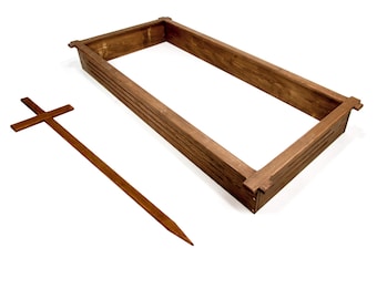 Wooden grave frame witch cross, Grabrahmen, Grabeinfassung, Grave framing, Encadrement de tombe, Graf inlijsten
