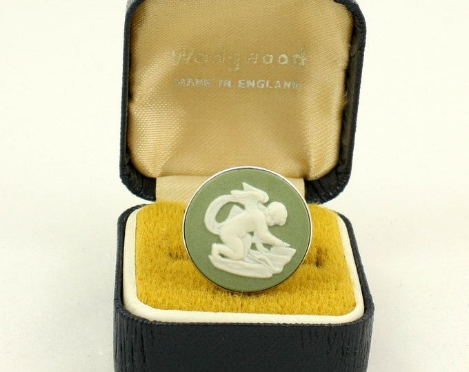 Vintage Wedgwood Ring Sterling Silver Green Jasper Cameo Ring Etsy